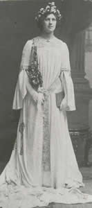 1903 Muriel