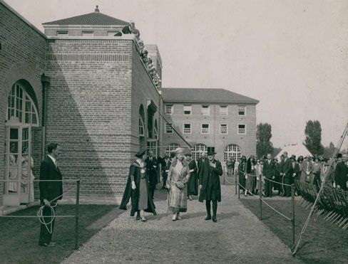 Queen Mary opens the Giles Gilbert Scott Building, Whitelands, West Hill June, 1931